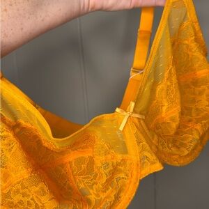 Elegant Yellow Lace Bra